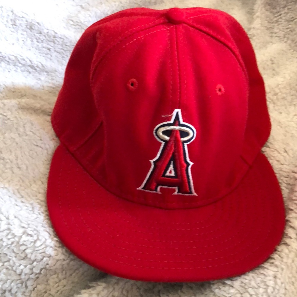 Angels fitted hat